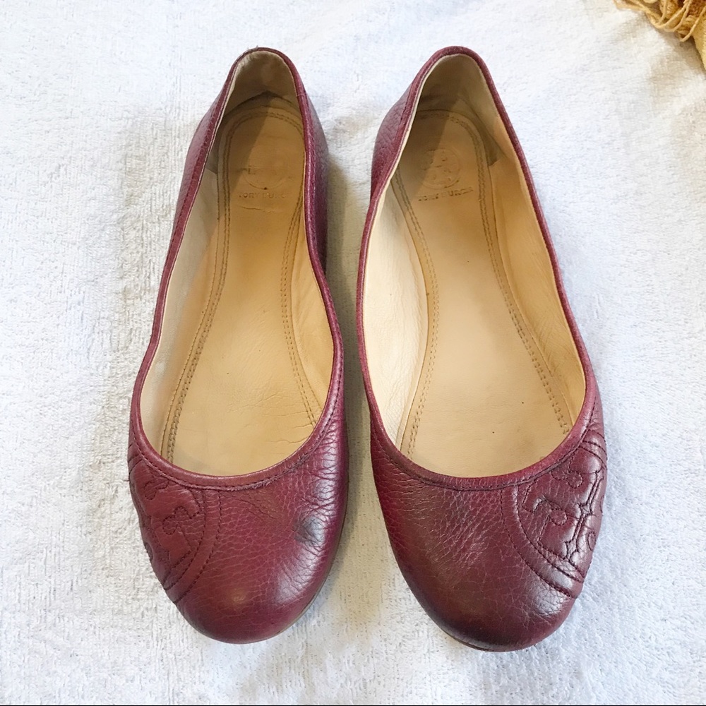 SOLD TORY BURCH 2 Pair Bundle LEATHER FLATS - Picture 2 of 8